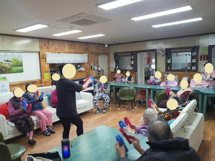 235149625_x46Tk3dv_ec9a939ee3050a7cf0ed9ed606499280fa65aae6.jpg 이미지크게보기